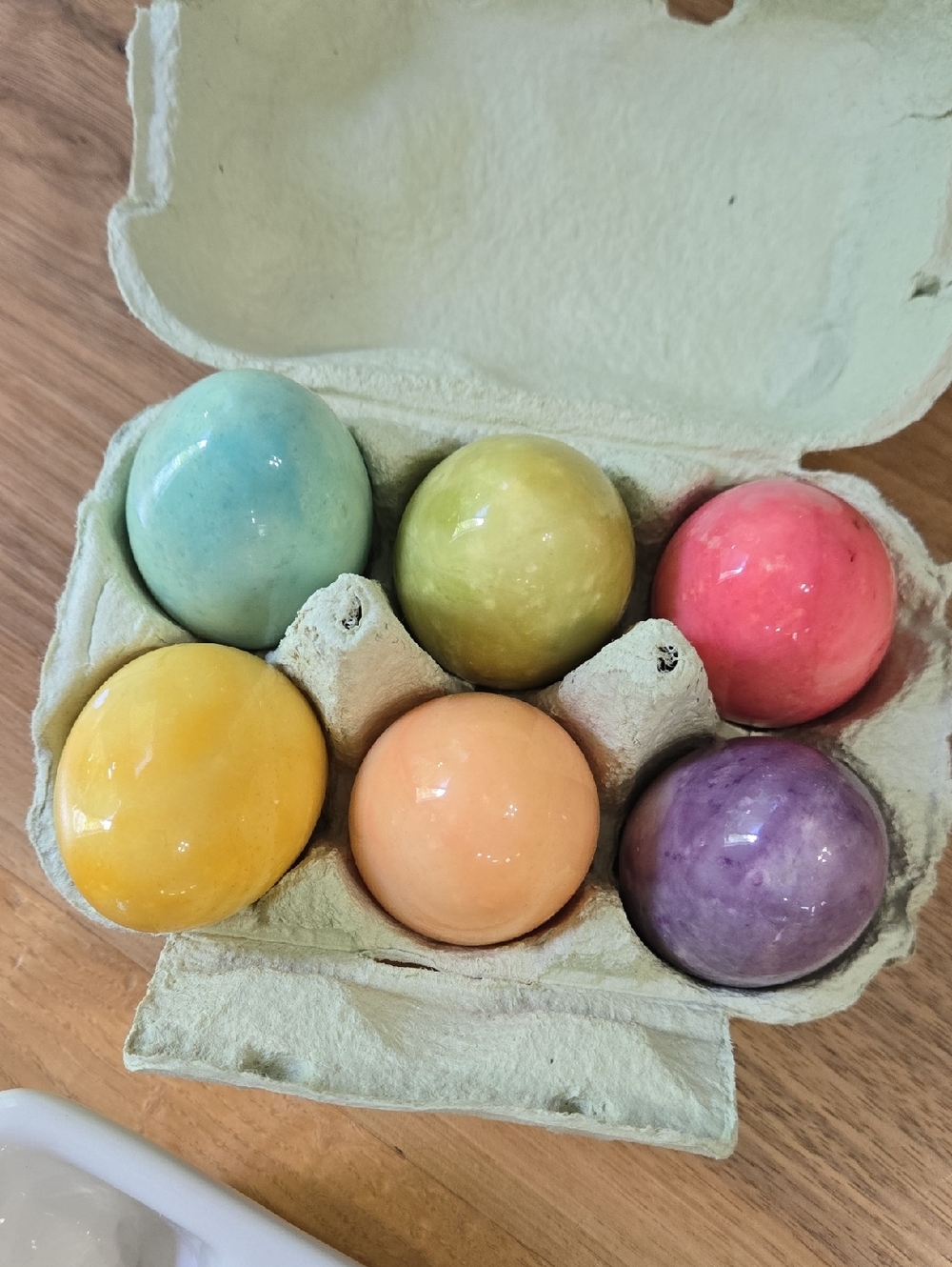 Williams Sonoma White Ceramic Egg Tray - Picture 3 of 4
